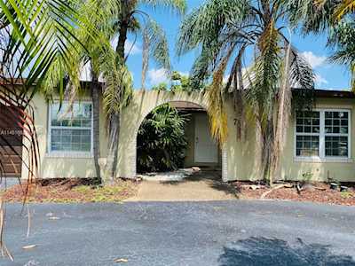 9671 NW 20th Pl Sunrise, FL 33322