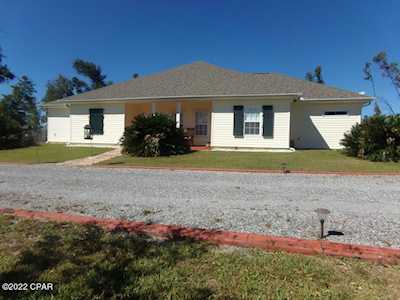 7637 W Highway 20 Youngstown, FL 32466