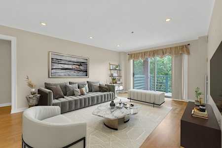 273 Cambridge Rd #404 Woburn, MA 01801