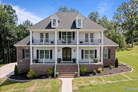 175 Edenshire Drive Huntsville, AL 35811