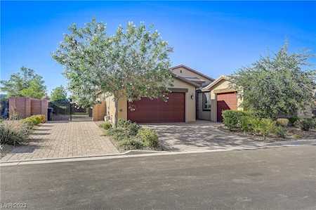 239 Star Ruby Ct Las Vegas, NV 89183