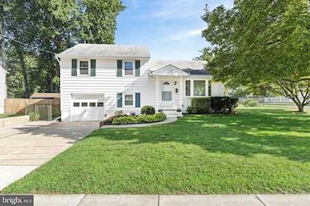 2401 Maxwellton Rd Wilmington, DE 19804
