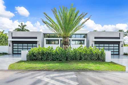 1801 Spanish River Road Boca Raton, FL 33432