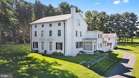 1428 Brinton Bridge Rd Chadds Ford, PA 19317