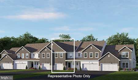 7880 Oak Brook Dr Harrisburg, PA 17112