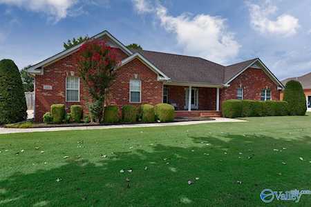 129 River Downs Drive Huntsville, AL 35811