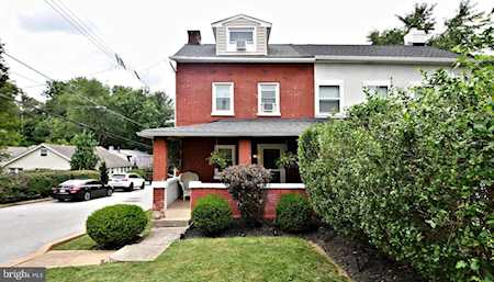 524 Stead Conshohocken, PA 19428