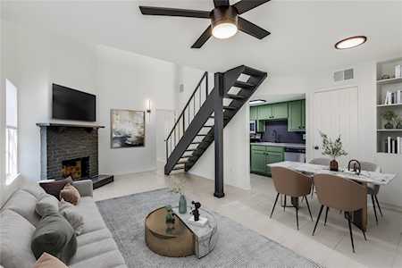2810 Nueces ST #205 Austin, TX 78705