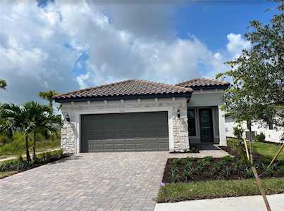 Address Withheld Nokomis, FL 34275