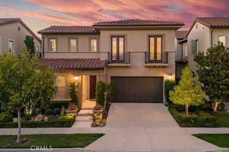 7 Spanish Moss Irvine, CA 92602