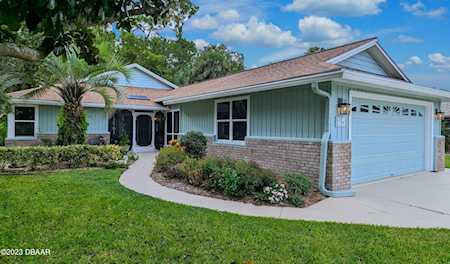 25 Treetop Circle Ormond Beach, FL 32174