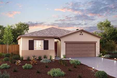 1857 E Evening Glow Avenue Reedley, CA 93654