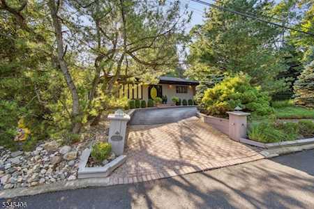 451 New Providence Rd Mountainside Boro, NJ 07092
