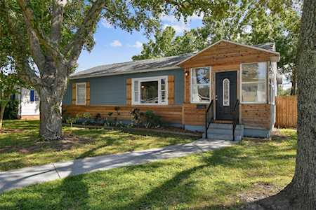 124 37th Ave NE St. Petersburg, FL 33704