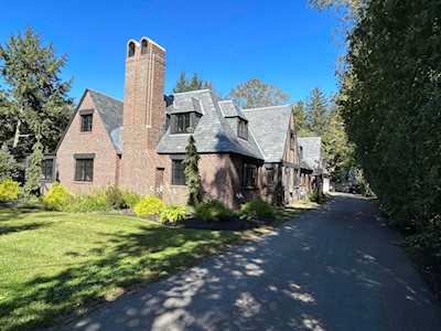 20 Pine St #A Exeter, NH 03833