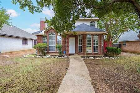 1472 Apenzell Lane Lewisville, TX 75067