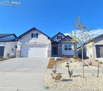 10447 Finn Drive Colorado Springs, CO 80924