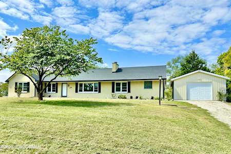 1814 Sun Meadow Ln Jefferson City, MO 65109