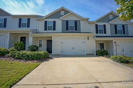 2043 Talbert Ct Charlotte, NC 28214
