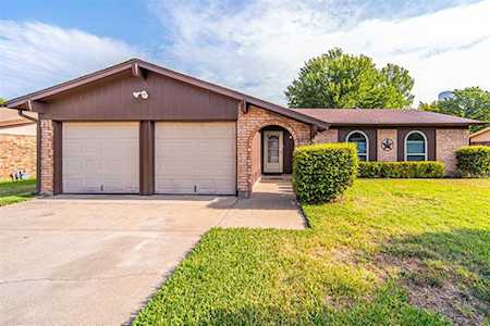 3611 San Rafael Drive Arlington, TX 76013