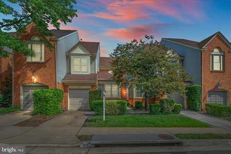 1812 Duffield Lane Alexandria, VA 22307