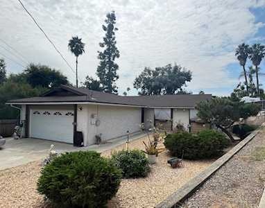 1010 Parker Place Vista, CA 92084