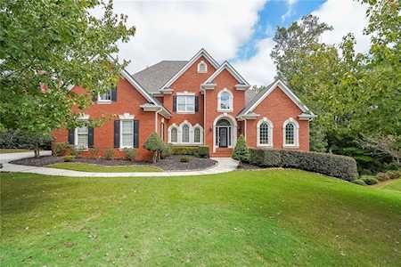 2264 Glenmore Lane Snellville, GA 30078
