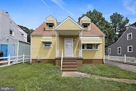 215 Riverton Rd Middle River, MD 21220