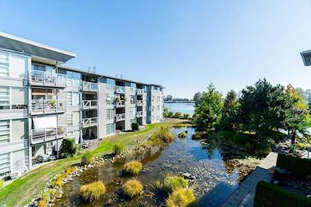 1820 E Kent Avenue #310 Vancouver, BC V5P 2S7