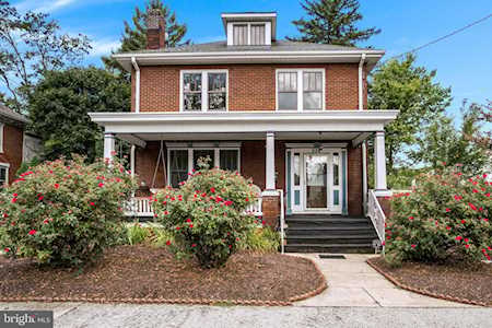 528 S Hanover St Carlisle, PA 17013