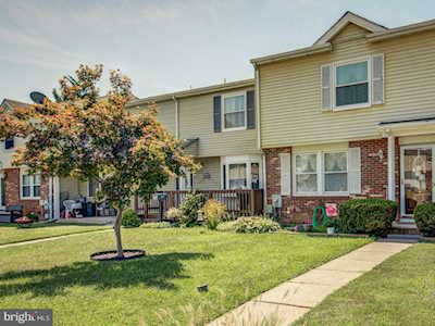 12390 Boncrest Dr Reisterstown, MD 21136