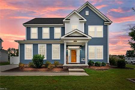 100 Sandalwood Ln Suffolk, VA 23434
