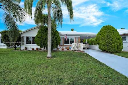 7507 NW 66th Ter Tamarac, FL 33321