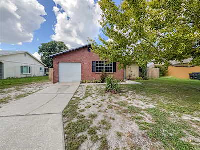 818 Whisper Lake Ct Winter Haven, FL 33880