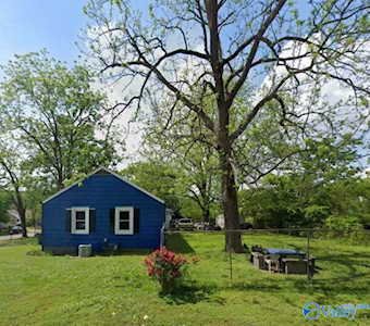 4000 SW Cypress Avenue Huntsville, AL 35805