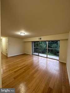 5215 Newton St #202 Bladensburg, MD 20710