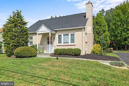 105 S 10th St North Wales, PA 19454