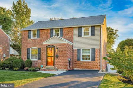 108 Hickory Ln Bryn Mawr, PA 19010