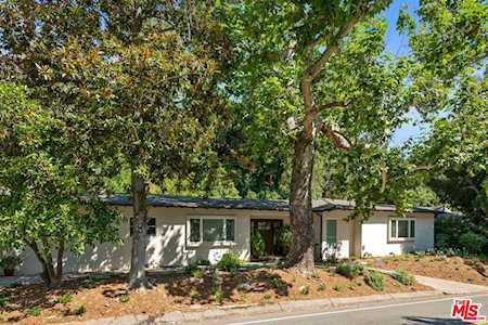 3452 Mandeville Canyon Rd Los Angeles, CA 90049
