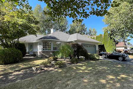 8459 142A Street Surrey, BC V2W 0Z8