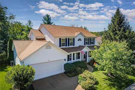 406 Valley Manor Dr Ballwin, MO 63021