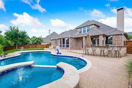 712 Kimbro Avenue Lantana, TX 76226