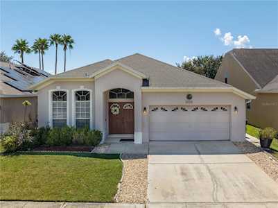 1050 Raining Meadows Ln Orlando, FL 32824