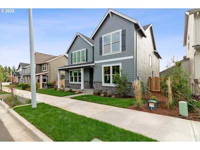19699 Leland RD Oregon City, OR 97045