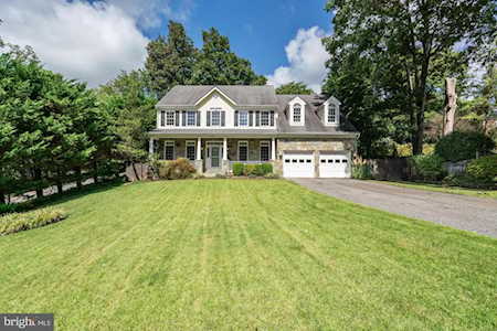 5408 Tuscarawas Rd Bethesda, MD 20816