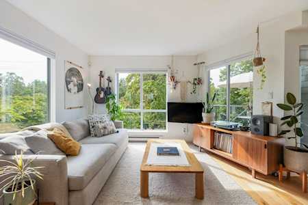 3015 E Kent North Avenue Vancouver, BC V5S 4P6