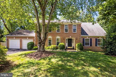 1208 Stable Gate Ct Mclean, VA 22102