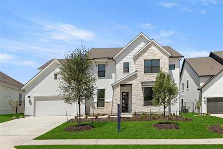 316 Valletta WAY Liberty Hill, TX 78642