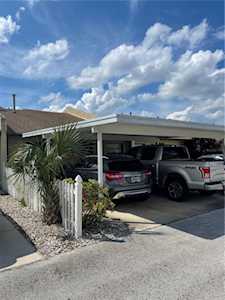 2202 Abbey Rd Winter Haven, FL 33880