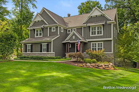 3487 River Edge View Ct Rockford, MI 49341
